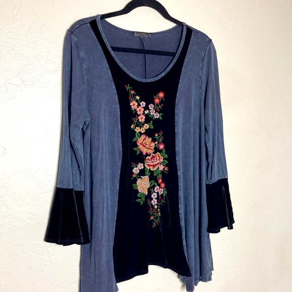 Embroidered Velvet & Stretch Cotton Scoop Neck Long Sleeve Extra Long Top M/L - Picture 1 of 11
